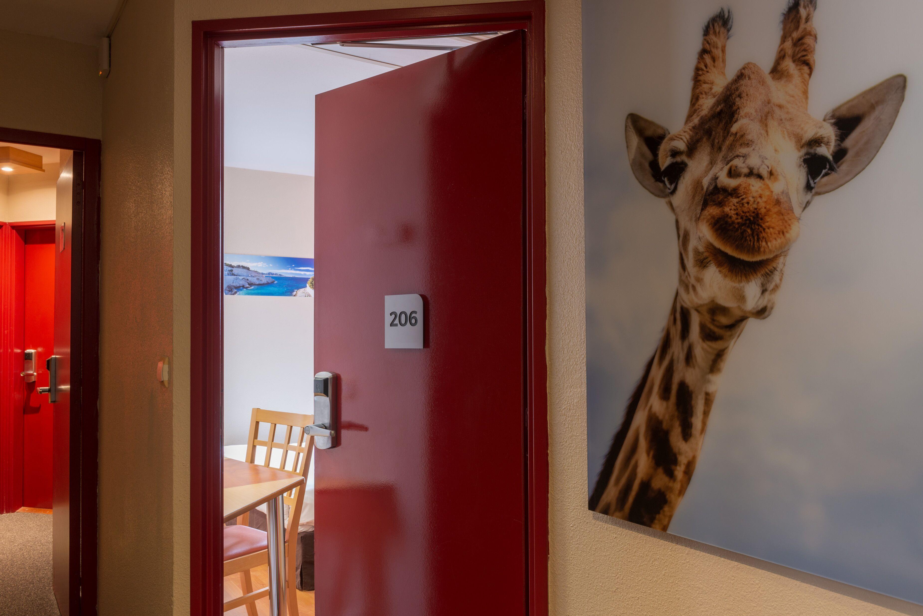 The Originals City Hotel Marseille Aeroport Vitrolles  Luaran gambar